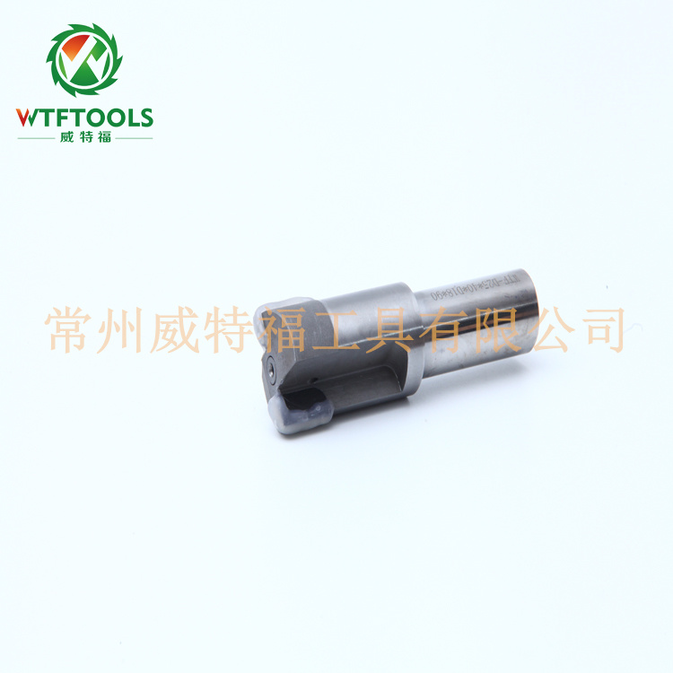 PCD end milling cutter
